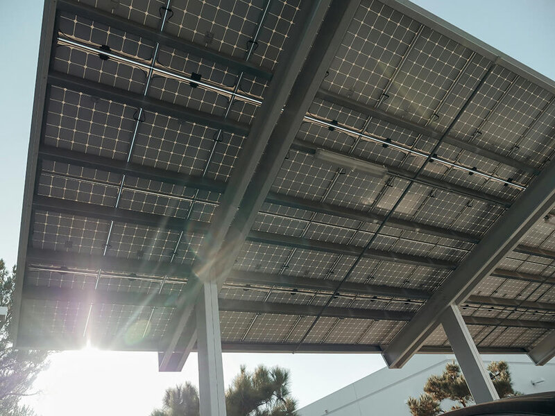 SolHeizTech - Carport: Vorteile und Besonderheiten einer eigenen Solaranlage