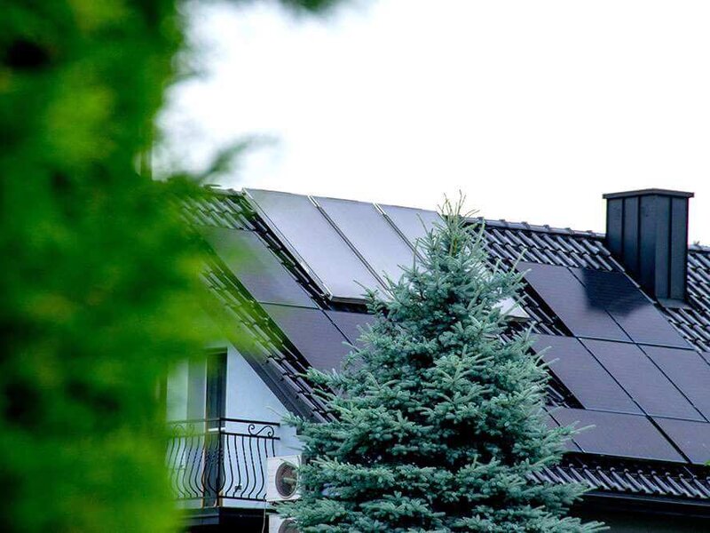 SolHeizTech - Hybride Heizsysteme: Wie man Solarenergie, Wärmepumpe und konventionelle Wärmequellen kombiniert